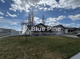 294 Oaktrail Dr, Rexburg, ID 83440