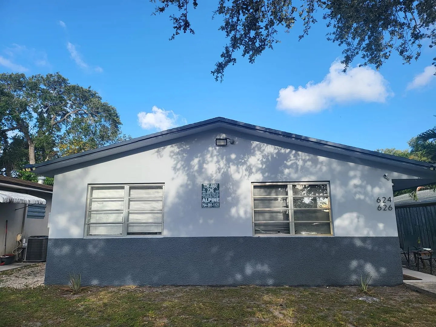 LC 18:624-626 SW 7th Ave — Photo 1