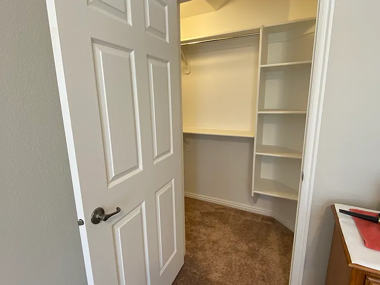 W 50 N — Photo 11