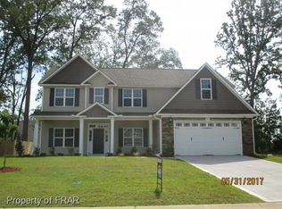 5127 Paul Peel Pl, Hope Mills, NC 28348