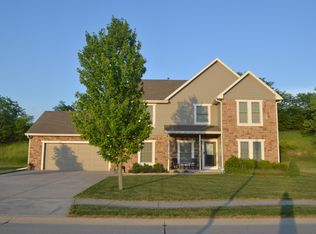 729 S Lakeview Way, Ashland, NE 68003