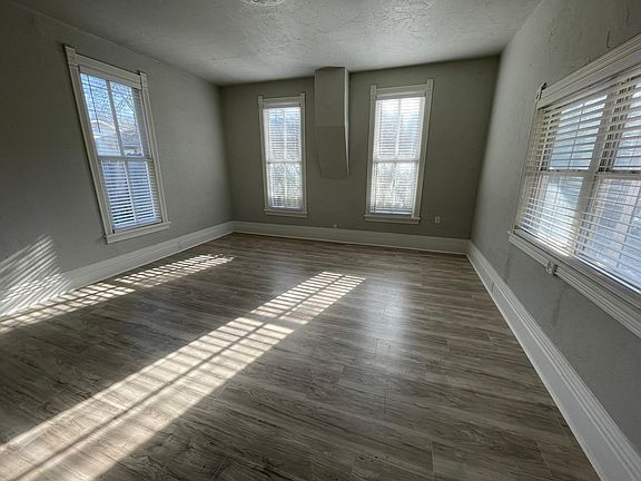 4th image of 1001 W Olive St #1001