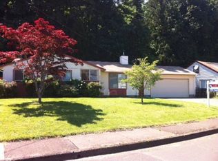 806 Kelly Blvd, Springfield, OR 97477