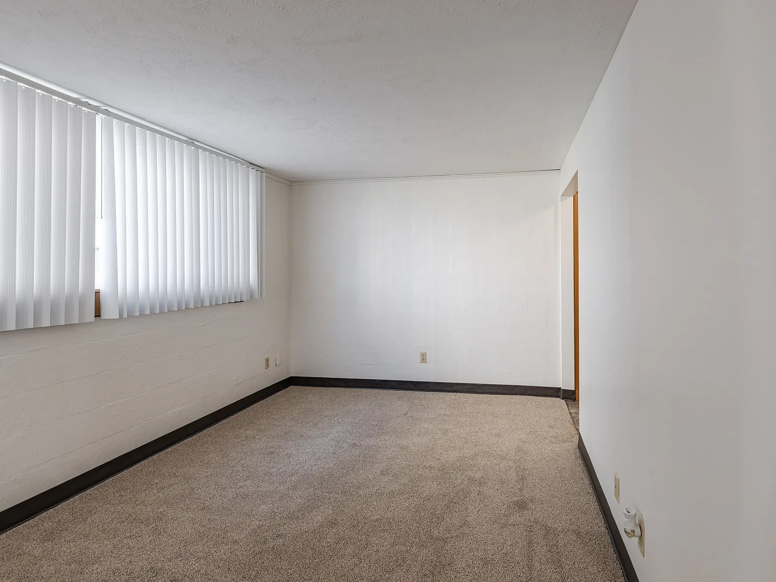 1 bed, 675 sqft, $679 — Photo 2