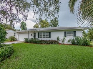 527 Palm Ave, Eustis, FL 32726