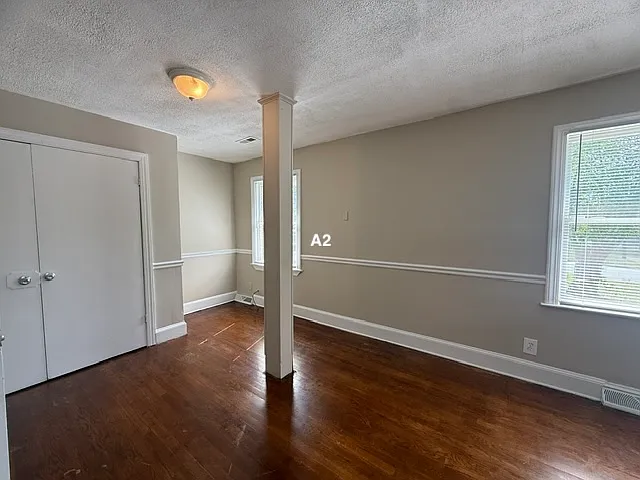 822 Holt Ave — Photo 9