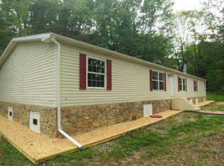 5150 Lake Dr, Harrisburg, PA 17112