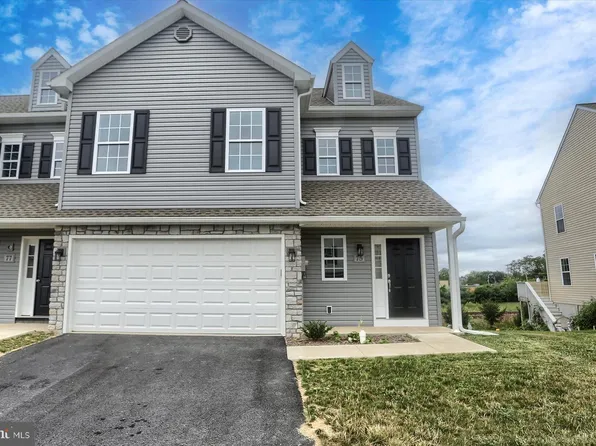 75 Cortland Xing, Palmyra, PA 17078