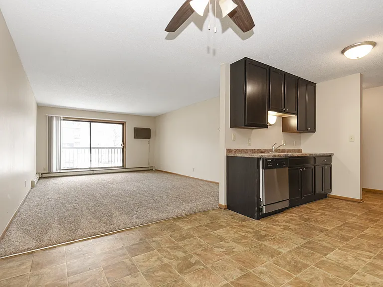 Dellwood Estates — Photo 9