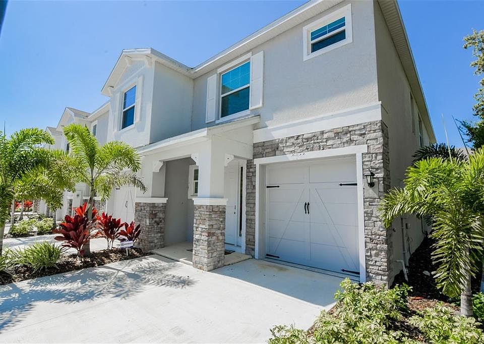 1st image of 8638 Palmer Park Cir