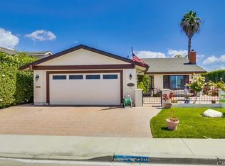 3520 Dahlia Cir, Seal Beach, CA 90740