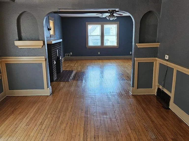 3420 N Vel R Phillips Ave — Photo 12