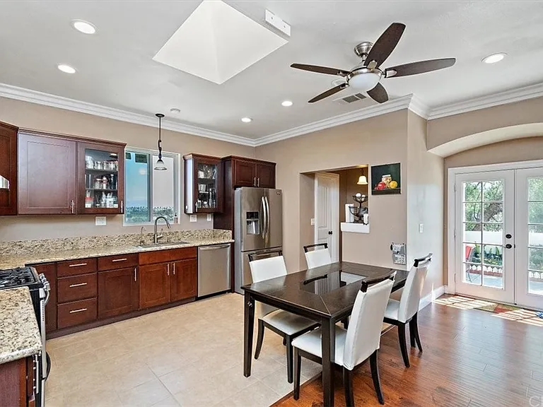 14448 Oakley Dr #B — Photo 15