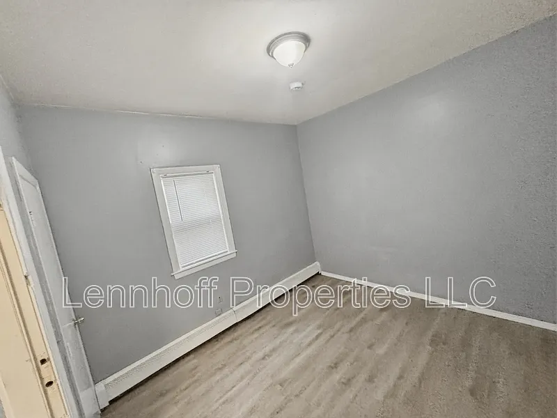 1 bed, 1.0 bath, $1,000 — Photo 2
