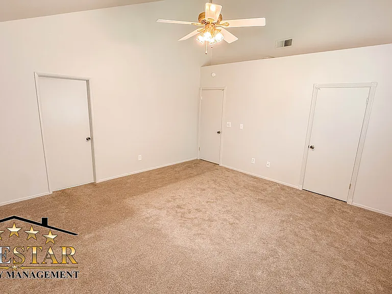 3508 Springford Ct — Photo 18