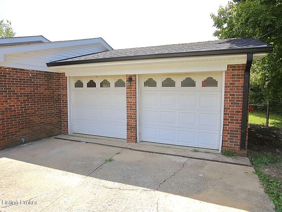 4th image of 4489 Shepherdsville Rd
