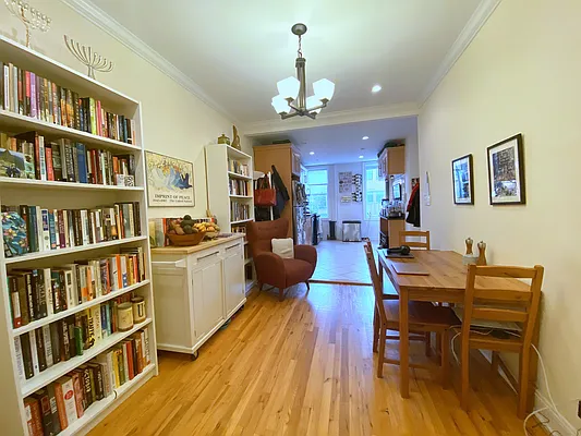 Rented by Douglas Elliman | media 8