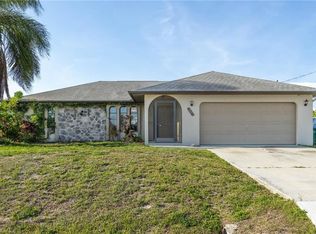 1221 NE 11th Ter, Cape Coral, FL 33909