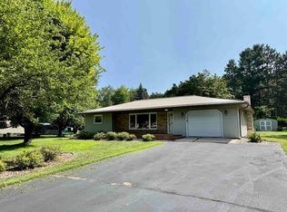 N7734 County Road J, Iola, WI 54945