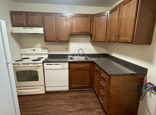 329-353 Schraffts Dr, Waterbury, CT 06705
