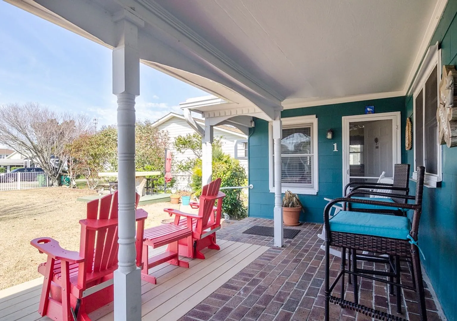 (K172) 113 S. 4th Avenue Room 2 Kure Beach, NC 28449 — Photo 1
