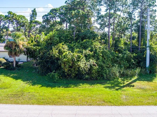 958 SW California Boulevard, Port St Lucie, FL 34953