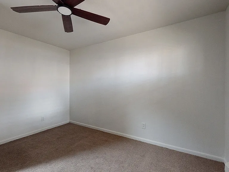 Aspen Terrace Apartments — Photo 17