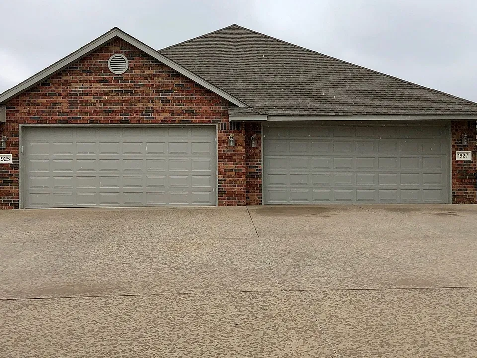 2008 S Devin Lea St