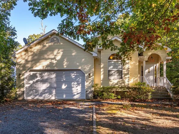 3896 Captains Corridor, Greenbackville, VA 23356