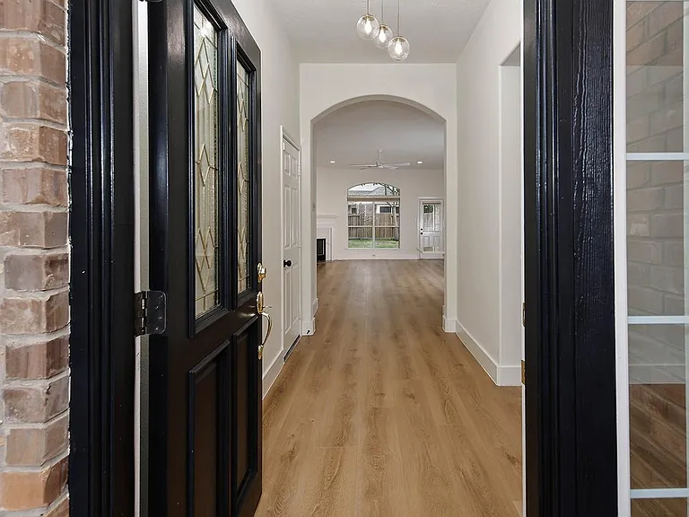 122 S Abram Cir — Photo 5