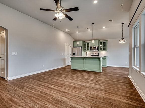 4th image of 801 Blue Fish Rd
