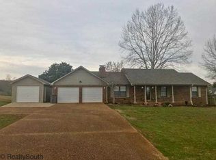 365 County Road 122, Florence, AL 35634