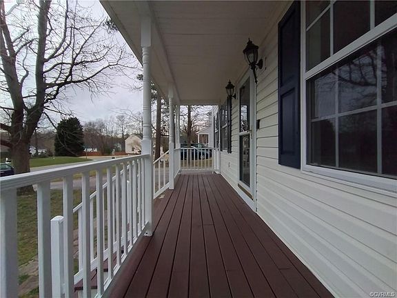 2nd image of 3106 Appleford Dr