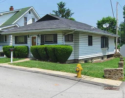 411 W Pittsburgh St photo 1