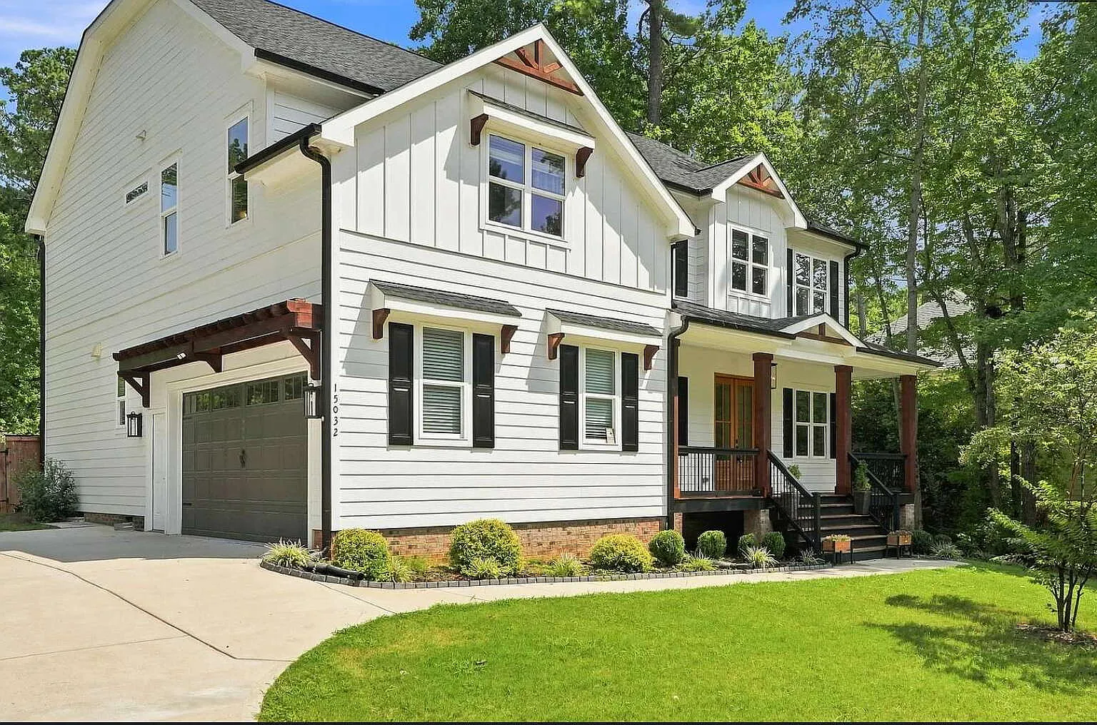 3 bed, 4.0 bath, 3419 sqft, $3,795 — Photo 2