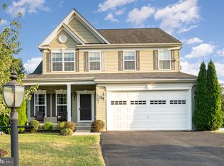 611 Misty Hill Dr, Delta, PA 17314