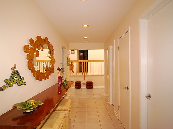 3rd image of 11 Cummings Cir