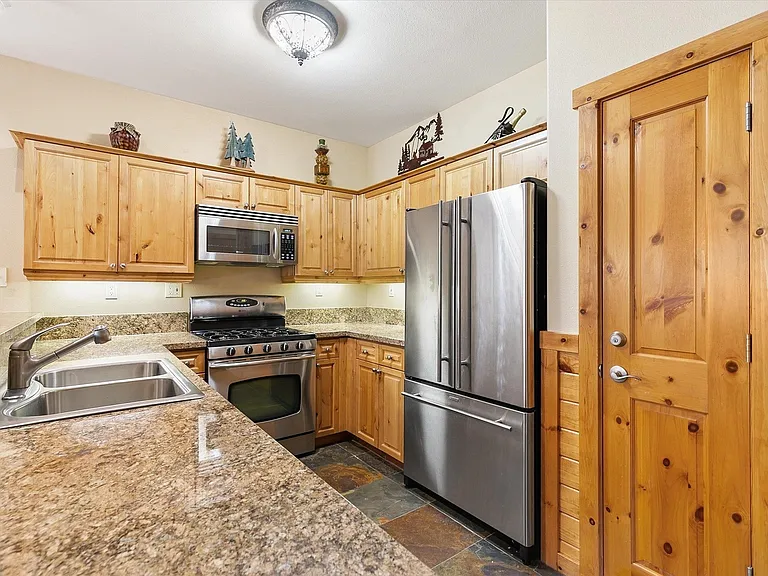 10841 Cinnabar Way #4 — Photo 10