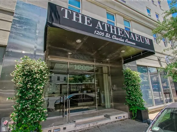 1205 Saint Charles Ave APT 903, New Orleans, LA 70130