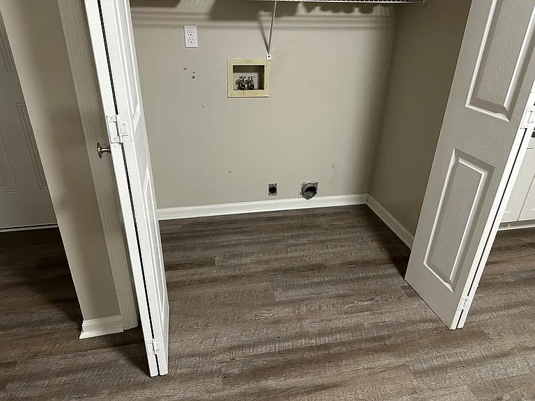 2213 Douglas Dam Rd #2 — Photo 9