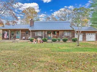 317 Craig Creek Estates Dr, New Castle, VA 24127