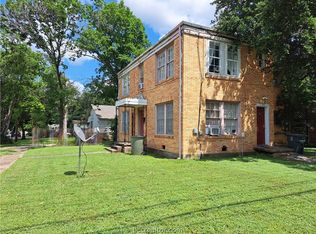 209 N Preston Ave, Bryan, TX 77803