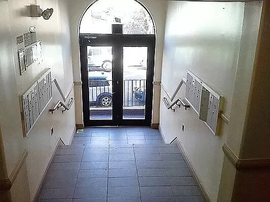 Rented by Lodger Corp | media 18