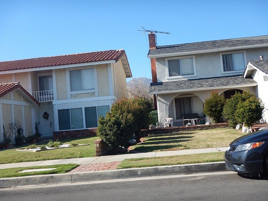 2nd image of 10159 Hanna Ave