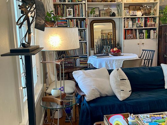 Built-in bookshelves
