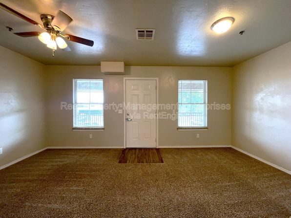 2442 NW 39th St #204