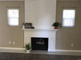 977 Marlin Dr, Vista, CA 92084