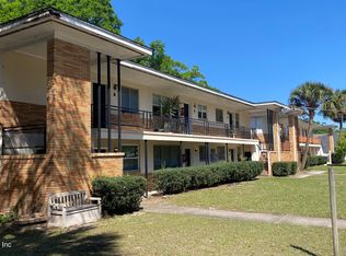 912 Arco Dr #1, Jacksonville, FL 32211