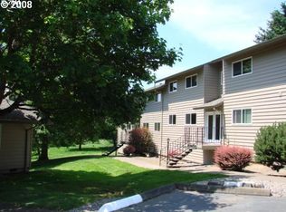 11373 SW Springwood Dr, Tigard, OR 97223