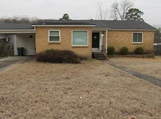 2404 Blackwood Rd, Little Rock, AR 72207